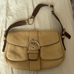 COACH Cream Leather Hobo Bag Authentic